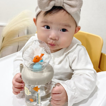 韓國小金魚噴泉吸管杯